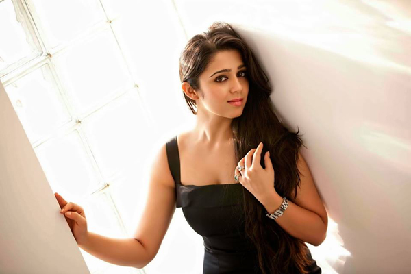 heroine charmi,jyothilaxmi heroine charmi,charmi in tamil movie 10 endrathukulla,charmi in vikram new movie,10 endrathukulla producer murugadoss  ఛార్మి అక్కడ మళ్ళీ మొదలెట్టింది.! 